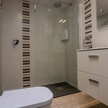 Hannah's Haven - 1 Bedroom Apt In The Heart Of Puerto Del Carmen * Tías