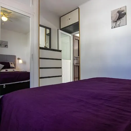 Hannah's Haven - 1 Bedroom Apt In The Heart Of Puerto Del Carmen * Tias