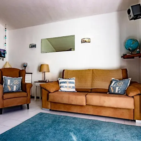 Apartment Hannah's Haven - 1 Bedroom Apt In The Heart Of Puerto Del Carmen Tias