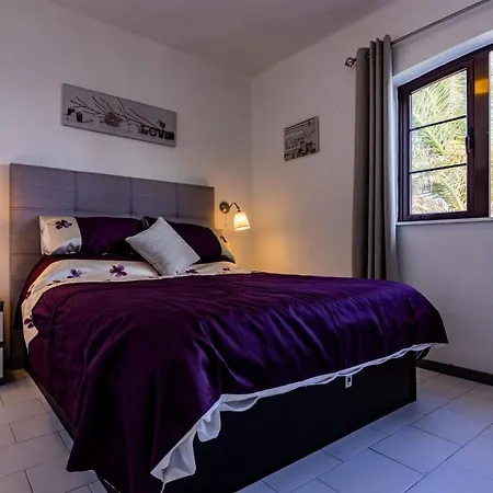 Hannah's Haven - 1 Bedroom Apt In The Heart Of Puerto Del Carmen ホテル